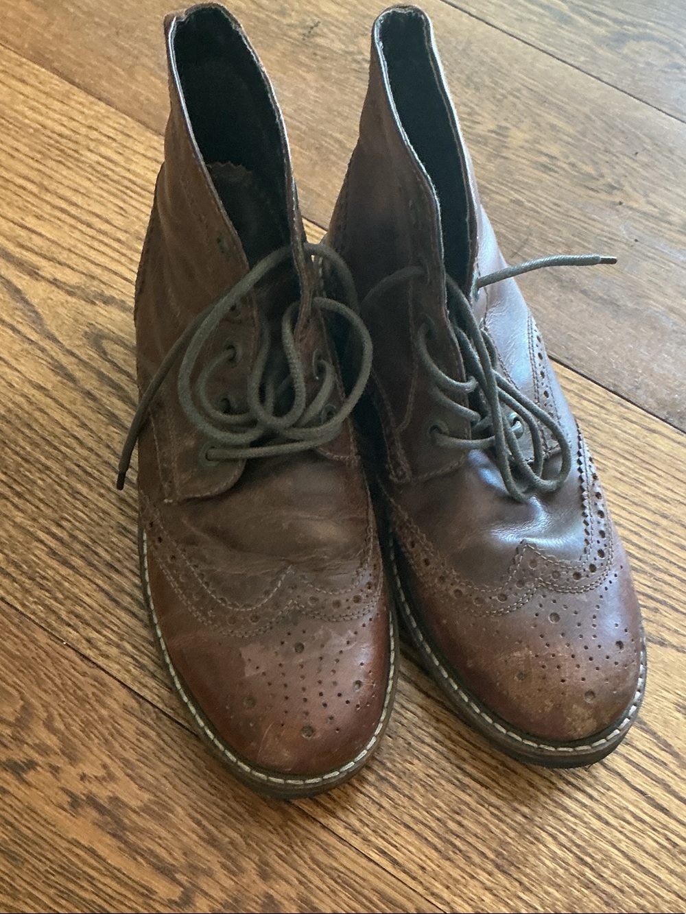 Crevo Speak Easy 225 Men’s Size 11 Chestnut Leather Wingtip Lace-Up Boots/Shoes